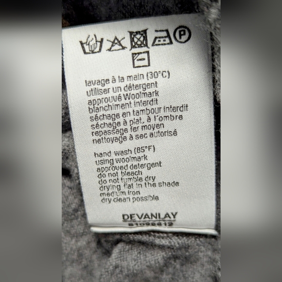 Lacoste Grey New Wool Cardigan Size Small - Picture 4 of 8